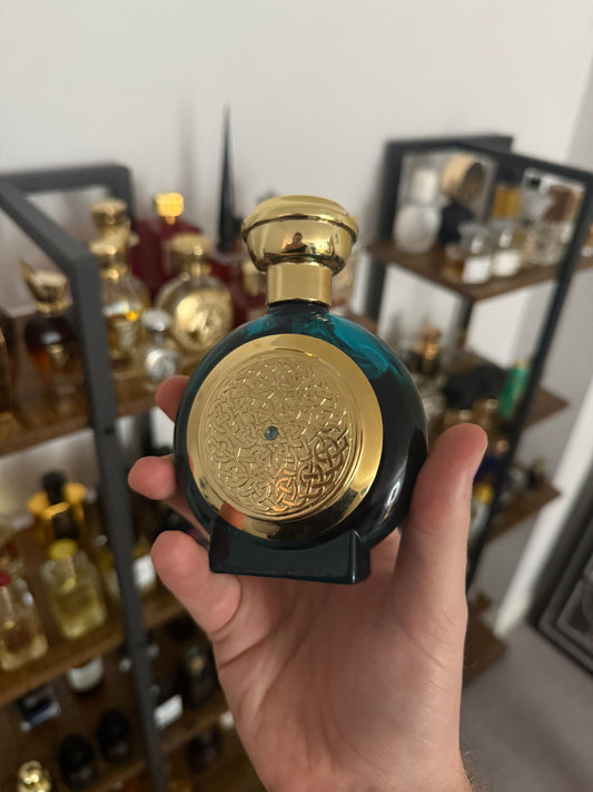 Boadicea the Victorious Aqua Sapphire